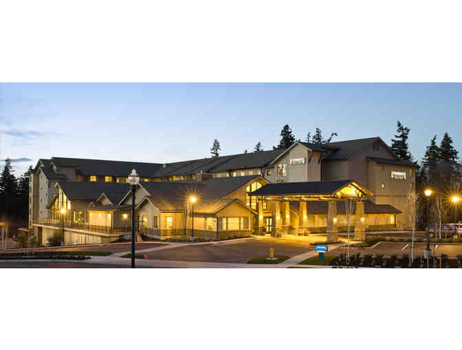 Staybridge Suites Seattle- North - Everett  & Golf at Harbour Pointe