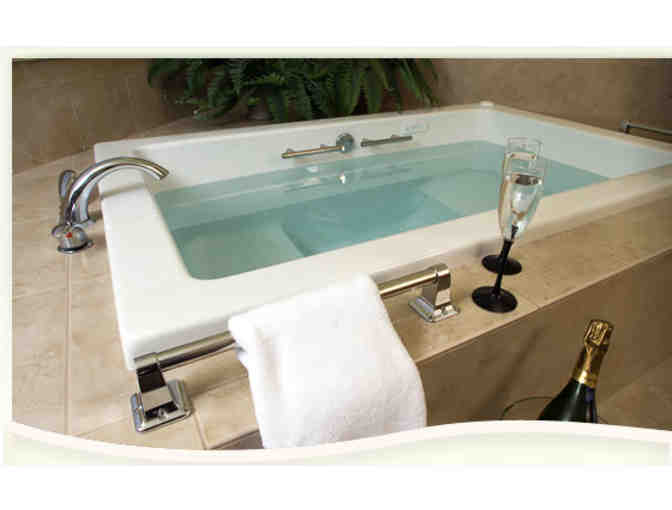 BEST WESTERN PLUS Navigator Inn & Suites - The Aviation Fan Package