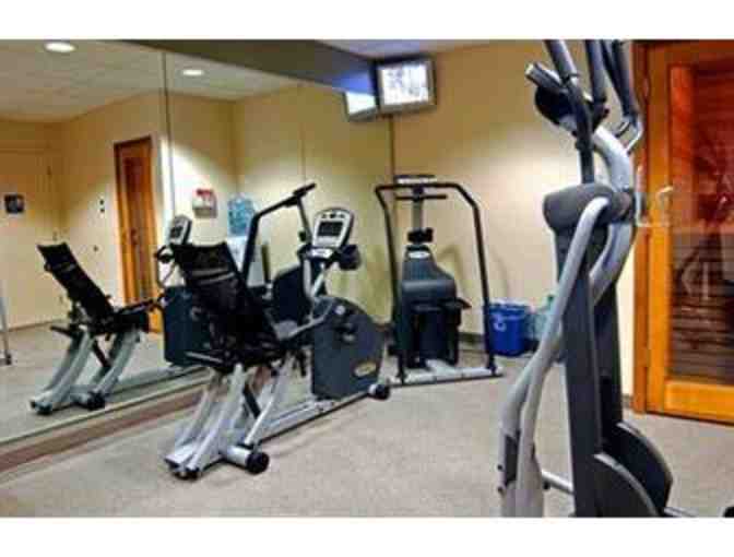 Experience Washington- Package includes Pasco, Seattle and Spokane!