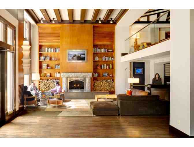 Hotel Andra-Urban Escape in Downtown Seattle