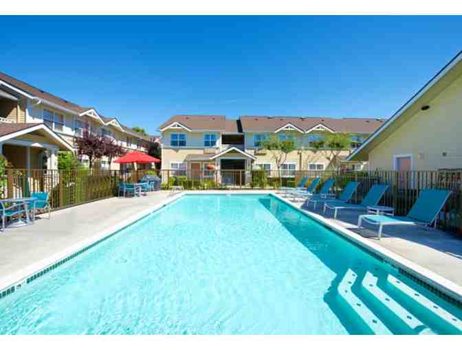 TownePlace Suites Seattle Southcenter Park and Fly Package 1