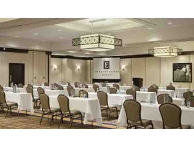 Suite Stay in Bellevue- Embassy Suites Hotel Seattle-Bellevue