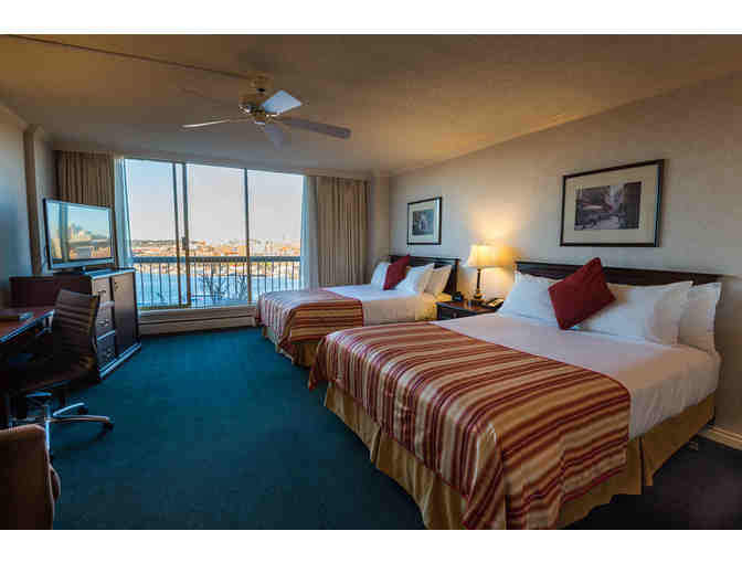 Victoria Harbour Towers Hotel & Suites