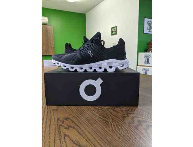 One pair of Cloudswift men's running shoes