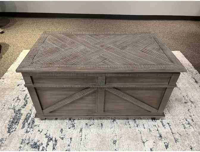 Trunk/Coffee Table
