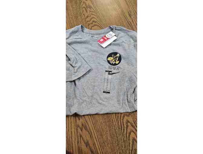 XL Iowa Hawkeye t-shirt - Photo 1