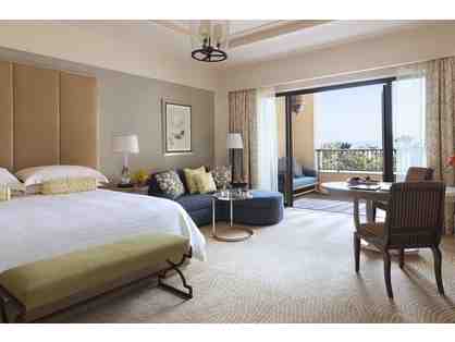 3 Nights Stay, Deluxe City Room With Breakfast at the Four Seasons Resort at Jumeirah Beach in Dubai