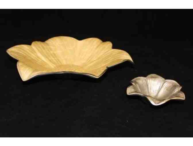 Matching Serving and Dip Bowls with Flower Shape - by Julia Knight