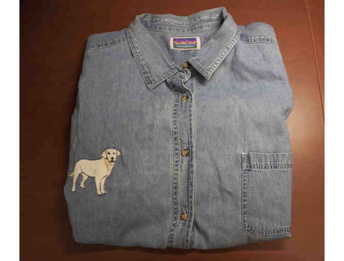 Short Sleeve Denim Button Down Shirt with Embroidered Yellow Labrador