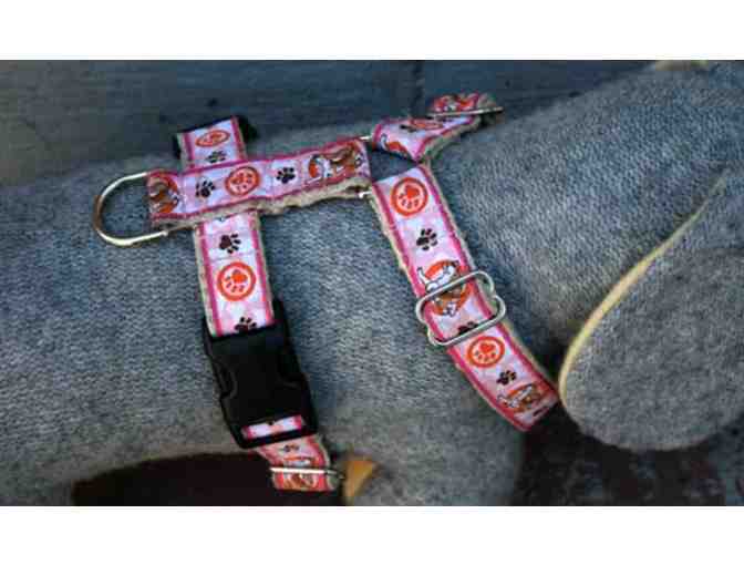 Handcrafted Hemp Dog Harness with Beagle design