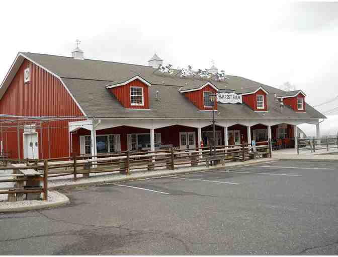 Apple Picking, Lunch & Hayride for Four at Demarest Farm - Hillsdale, NJ