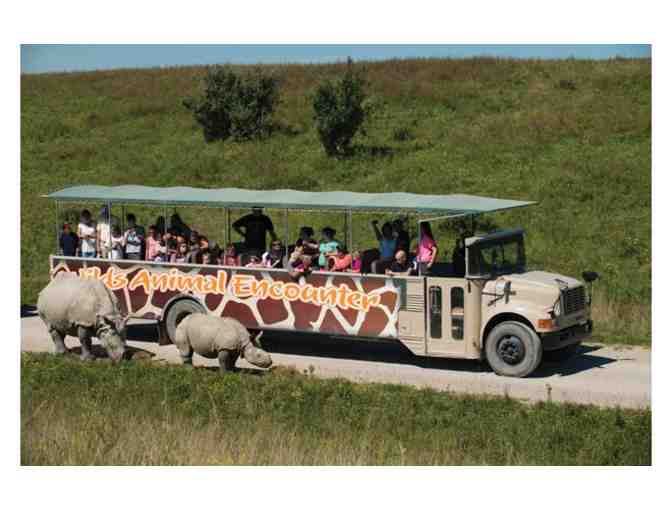 Feeding Giraffes & More with VIP Experience at the Columbus Zoo & Stay at Cloverleaf