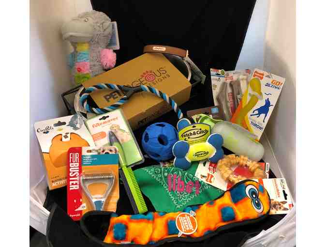 Puppy Tail's Gift Basket