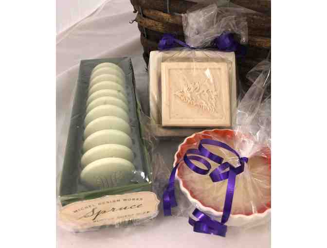 Farmhouse Soap & Scents Gift Basket