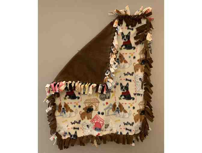 Handmade Fleece Pet Size Tie-Blanket 27' x 22' with puppies