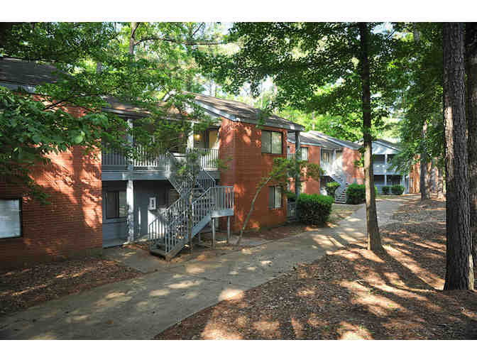 Remember the University Woods Apartments!