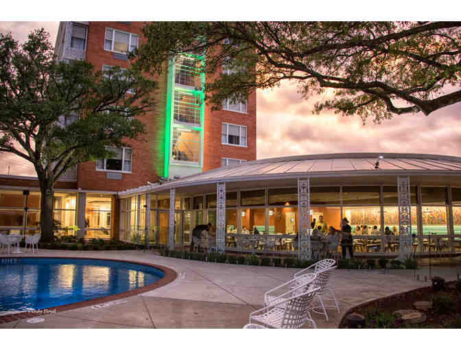 Alumni Awards Weekend Getaway for 2