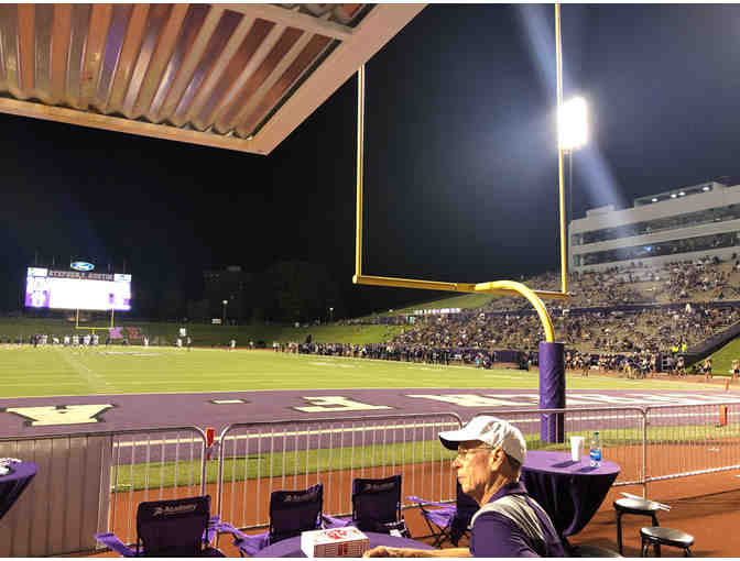 Enjoy a VIP Experience in the All New Mobile Suite Unit for the 2020 Football Season!