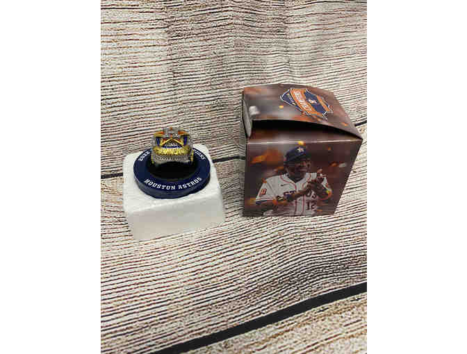 Houston Astros Replica 2022 World Champions Ring