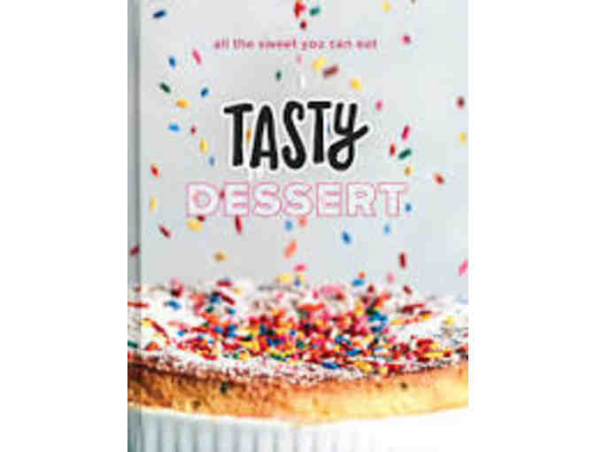 3 wild cookbooks : The Burn Cookbook, Snoop Dogg from Crook to Cook, and Tasty Dessert