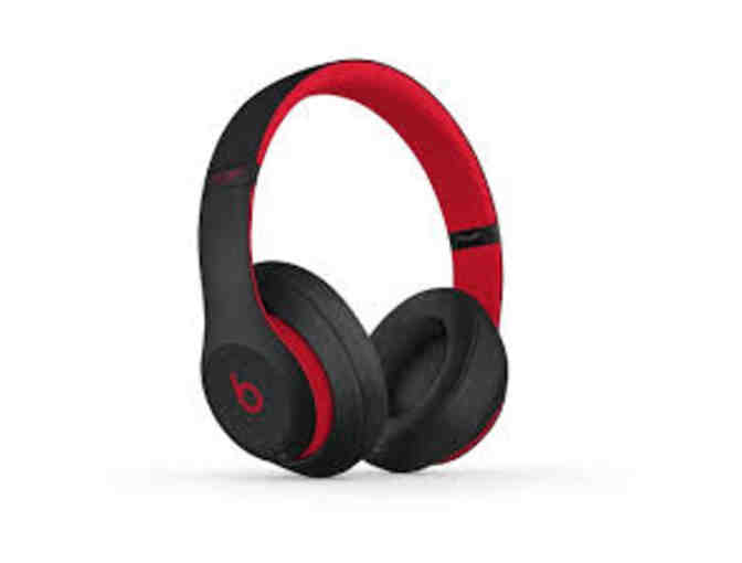 Beats Studio3 Wireless Headphones - Photo 1