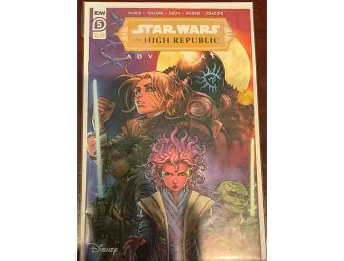 4 Marvel Comic Star Wars High Republic and 1 Disney Star Wars The High Republic