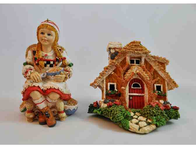 Lot of Four Resin Christmas Ornaments- Goldilocks and Three Bears