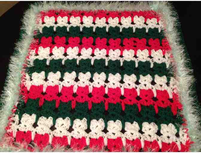Kitty in a Row Holiday Blankie