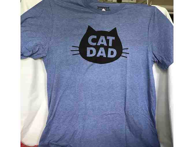 "Cat Dad" Tee Shirt- XLARGE- Unisex - Photo 1