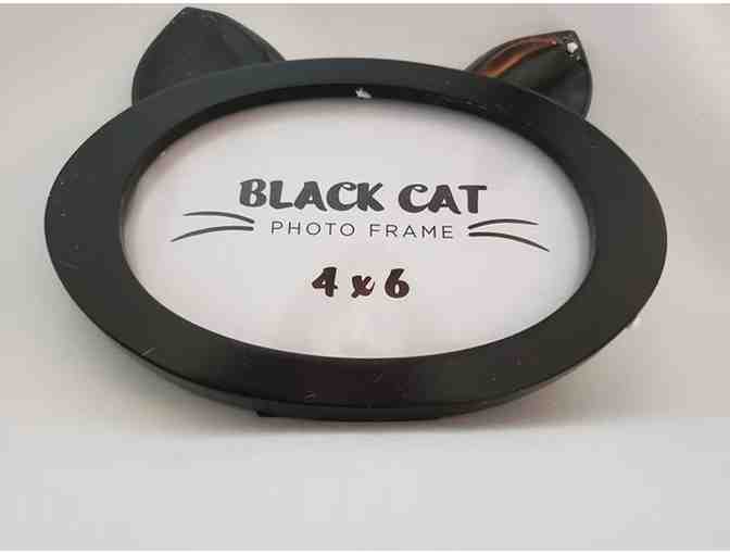 Black Cat Frame - Photo 1