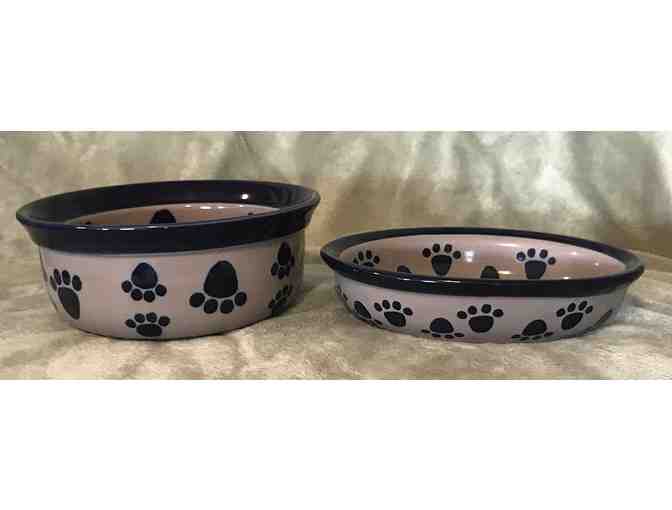 Tan and Black Set of 2 Food/Water Dishes