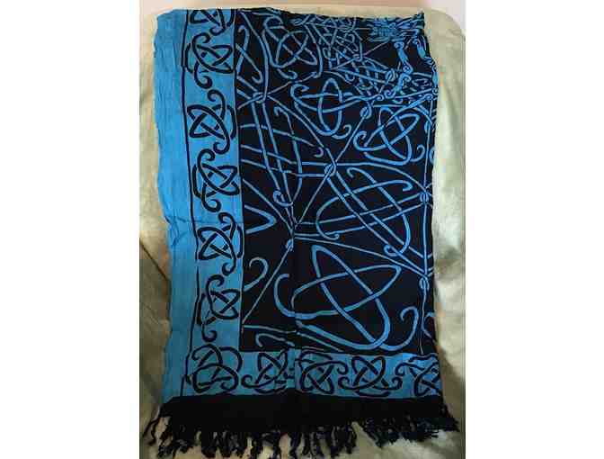 Celtic Wrap - Blue Spider Design