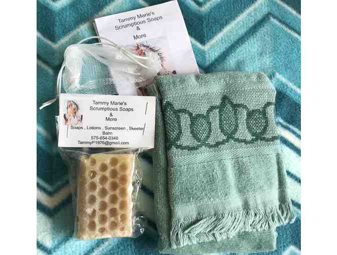 Handmade Soap and Embroidered Towel Set - Green - Milk & Honey
