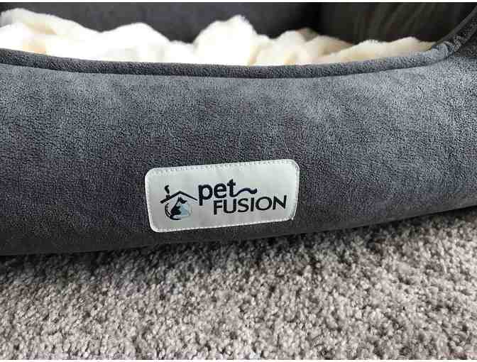 PetFusion Calming Cuddler Dog/Cat Bed