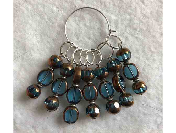 Beaded Stitch Marker - Blue and Copper - Photo 1