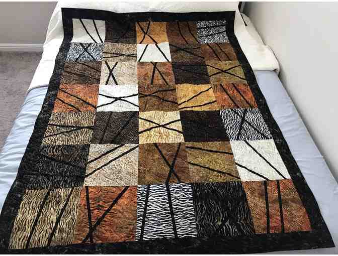 Serengetti Quilt 49 x 67