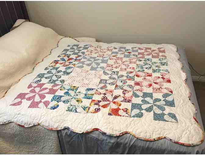 Hearts and Gizards Quilt 58 x 68
