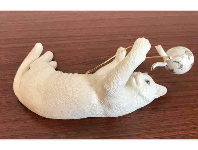 Lenox 'Captivation' Figurine with 24K Gold Trim