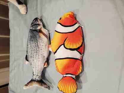 Pair of Vibrating Fish Toys