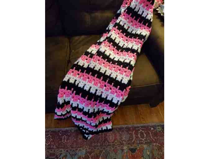 Handcrafted Crocheted Blanket - Photo 3
