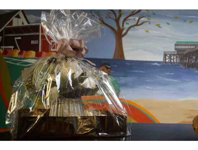 Fall Farmhouse Inspired Table Centerpiece with Placeholders!