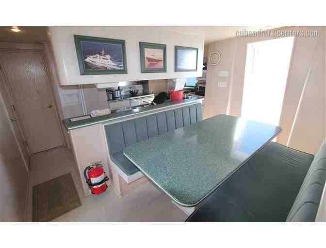 Cuban Diving Centers hosts 5 days of scuba diving on a beautiful live aboard