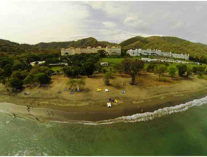 Enjoy 6 nights for 2 at Riu Palace Costa Rica with 6 scuba dives with ScubaCaribe