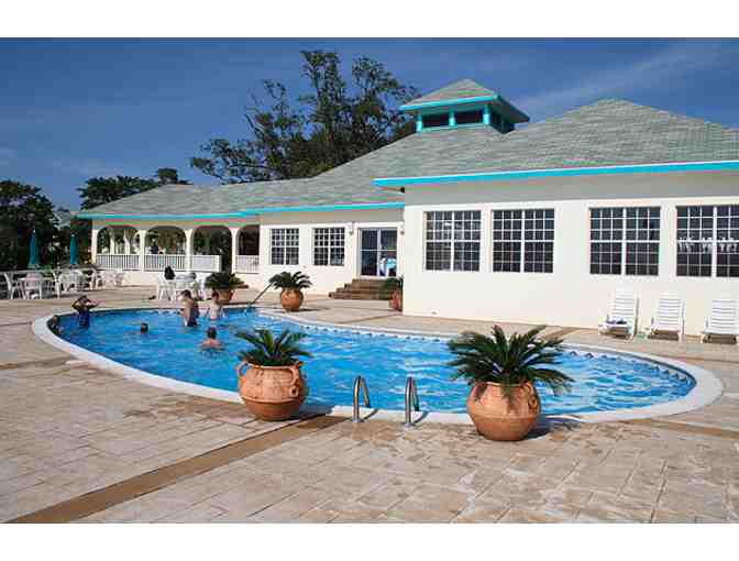 All inclusive scuba diving & 7 nights at Turquoise Bay Resort, Roatan, Honduras