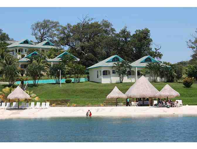 All inclusive scuba diving & 7 nights at Turquoise Bay Resort, Roatan, Honduras