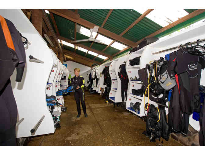 Spend 7 glorious nights & scuba diving for 1 at the Atlantis Dive Resort, Philippines