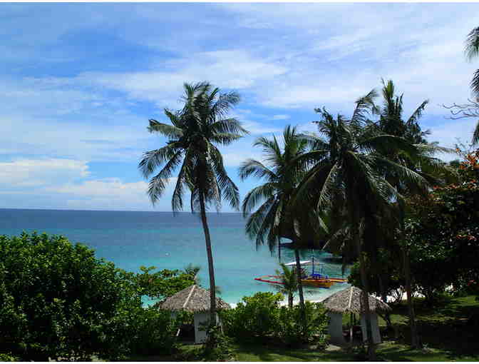 4 nights accmmodation & 8 scuba dives at Amun Ini Resort in the Philippines