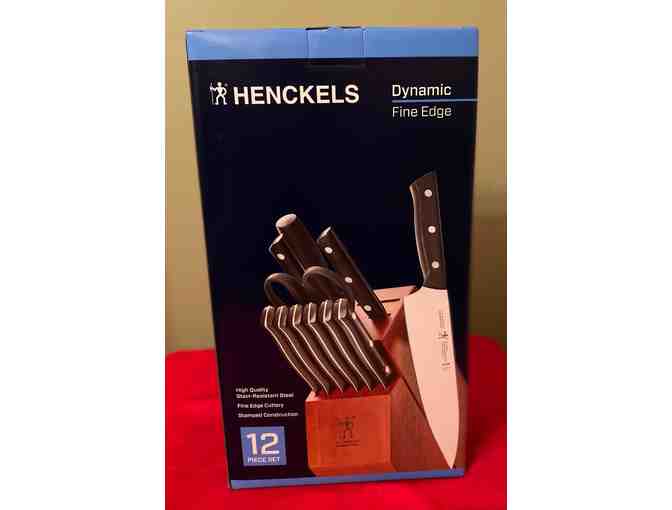 Henckels 12 piece Dynamic Fine Edge Knife Set in Walnut Block