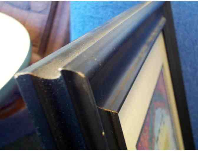 Mizrah w/ black frame