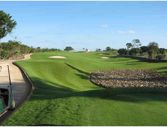 Porto Bello Grand Marina, Mexico